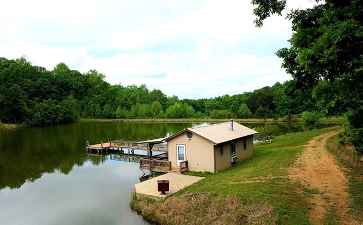 Pictures of Mixed Use, Land property located at 936 Crawdad Ln, Doniphan, MO 63935 for sales - image #1