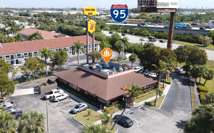 Pictures of Retail property located at 4102 W Blue Heron Blvd, Riviera Beach, FL 33404 for sales - image #1