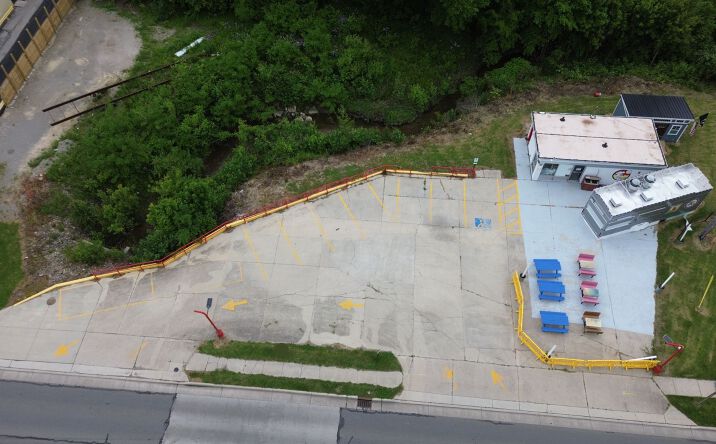 Pictures of Retail property located at 1019 Tiffin Ave, Findlay, OH 45840 for sales - image #1