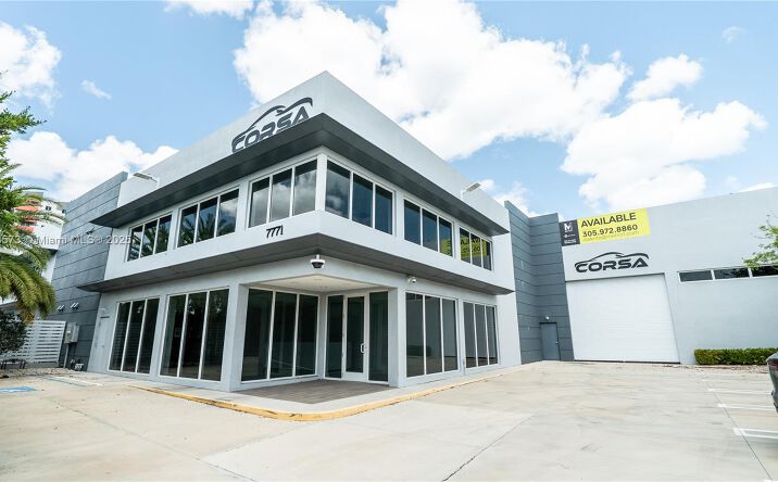 Pictures of Industrial property located at 7771 NW 7th Ave, Miami, FL 33150 for sales - image #1