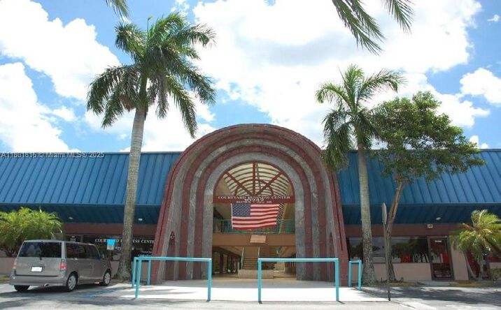 Pictures of Industrial property located at 10190 NW 47th St, Sunrise, FL 33351 for sales - image #1