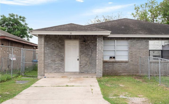 Pictures of Multifamily property located at 6614 Simon Place, Brownsville, TX 78526 for sales - image #1