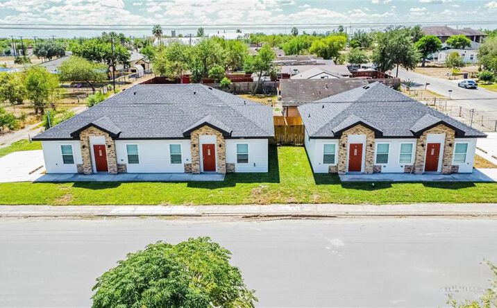 Pictures of Multifamily property located at 1046 Hidalgo Street, Mercedes, TX 78570 for sales - image #1