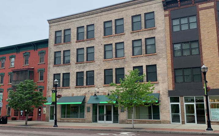 Pictures of Mixed Use, Multifamily, Office, Retail property located at 8 N Main St, Saint Albans City, VT 05478 for sales - image #1