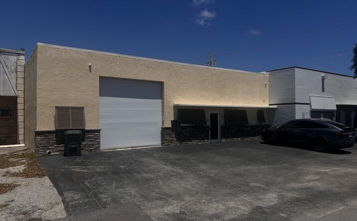 Pictures of Industrial property located at 181 NE 32nd Ct, Oakland Park, FL 33334 for sales - image #1