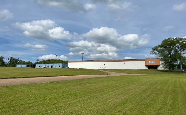 Pictures of Industrial property located at 148 Industrial Park Rd, Saltillo, MS 38866 for sales - image #1