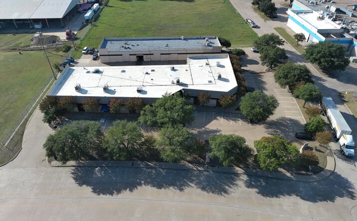 Pictures of Industrial, Mixed Use, Office property located at 400 E Centre Park Blvd, DeSoto, TX 75115 for sales - image #1