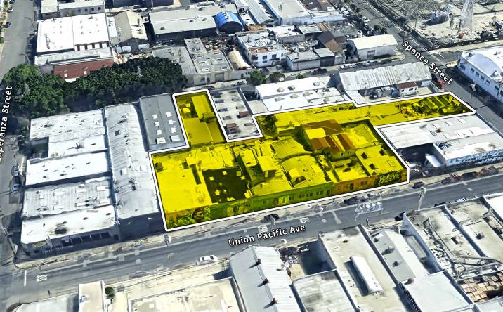 Pictures of Industrial property located at 3520-3536 Union Pacific Avenue 3533 E 15th Street, Commerce, CA 90023 for sales - image #1
