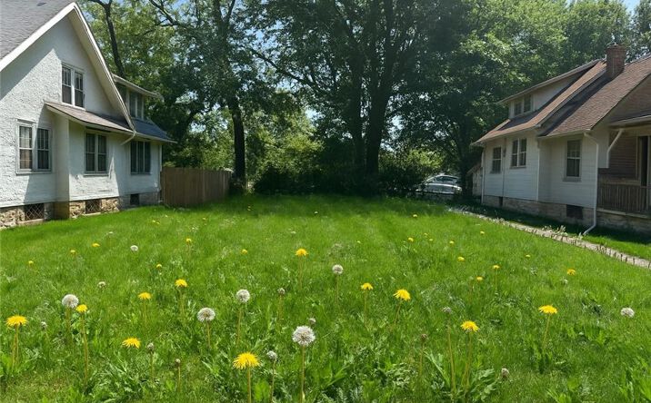 Pictures of Land property located at 5523 Euclid Avenue, Kansas City, MO 64130 for sales - image #1