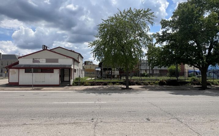 Pictures of Retail, Office property located at 2120 4TH Avenue, Rock Island, IL 61201 for sales - image #1