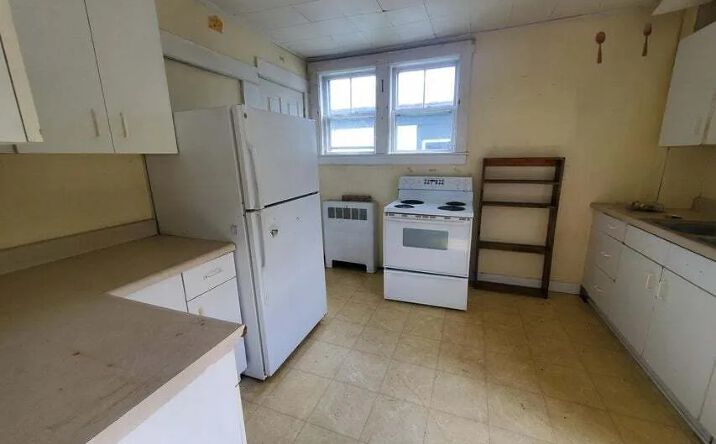 Pictures of Office, Special Purpose property located at 17 Summer St, Dover-Foxcroft, ME 04426 for sales - image #1