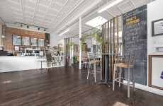 23377586