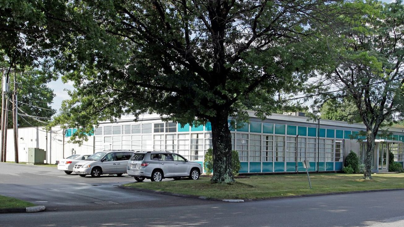 6 Mercer Road, Natick, MA 01760