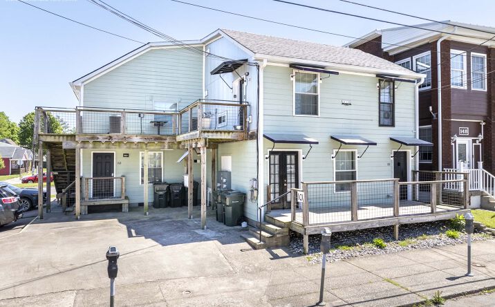 Pictures of Multifamily property located at 150 Deweese St, Lexington, KY 40507 for sales - image #1