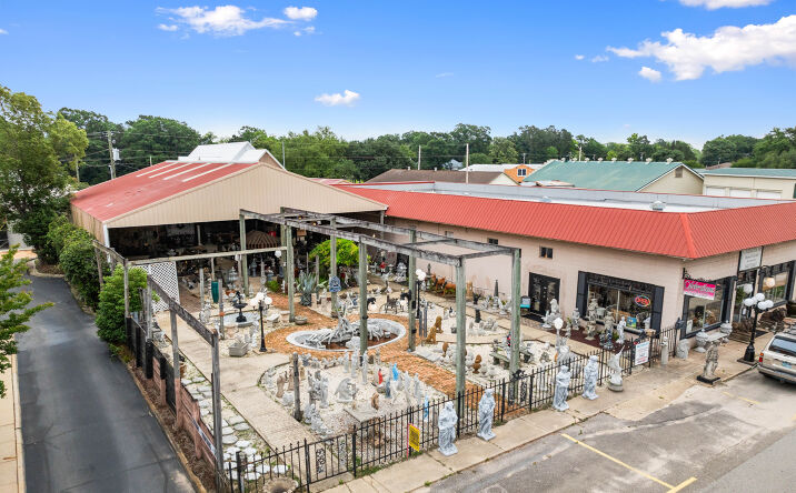 Pictures of Retail property located at 22492 AL-59, Robertsdale, AL 36567, Robertsdale, AL 36567 for sales - image #1