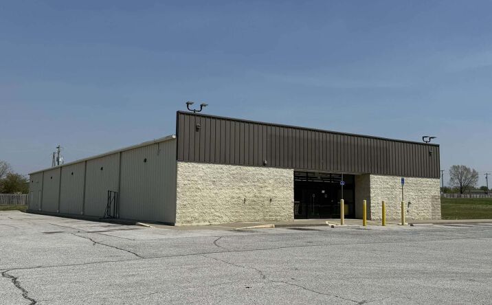 Pictures of Retail property located at 910 Jason Pl Blvd, Oronogo, MO 64855 for sales - image #1