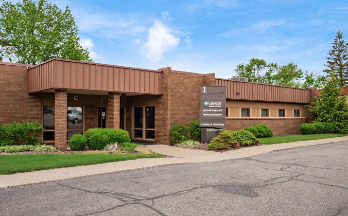 Pictures of Office property located at 830 Bethesda Dr, Zanesville, OH 43701 for sales - image #1