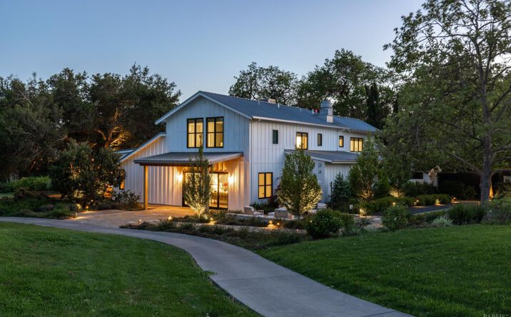 Pictures of Land property located at 1129 Dealy Ln, Napa, CA 94559 for sales - image #1