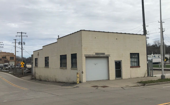 Pictures of Industrial property located at 712 S Olde Oneida St, Appleton, WI 54915 for sales - image #1