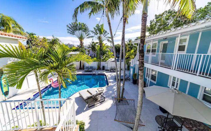 Pictures of Multifamily property located at 2617 NE 13th Court, Fort Lauderdale, FL 33304 for sales - image #1