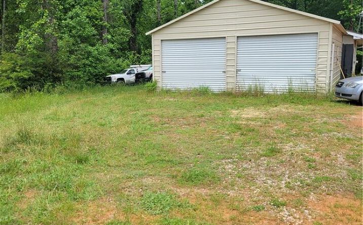 Pictures of Business for Sale, Retail property located at 5895 Cumming Highway, Canton, GA 30115 for sales - image #1