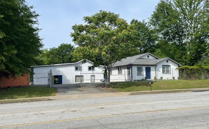 Pictures of Retail, Office, Hospitality, Land property located at 1714 Atlanta Road, Smyrna, GA 30080, 1718 Atlanta Road, Smyrna, GA 30080, 781 Taylor Drive, Smyrna, GA 30080, 1730 Atlanta Road, Smyrna, GA 30080 for sales - image #1