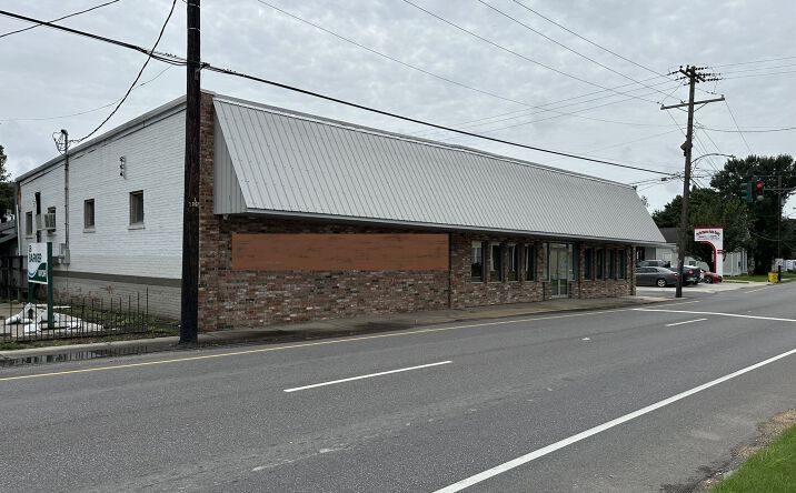 Pictures of Business for Sale, Retail property located at 23525 Eden St, Plaquemine, LA 70764 for sales - image #1
