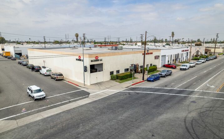 image of property at 15345 GARFIELD AVE Paramount CA 90723-4021