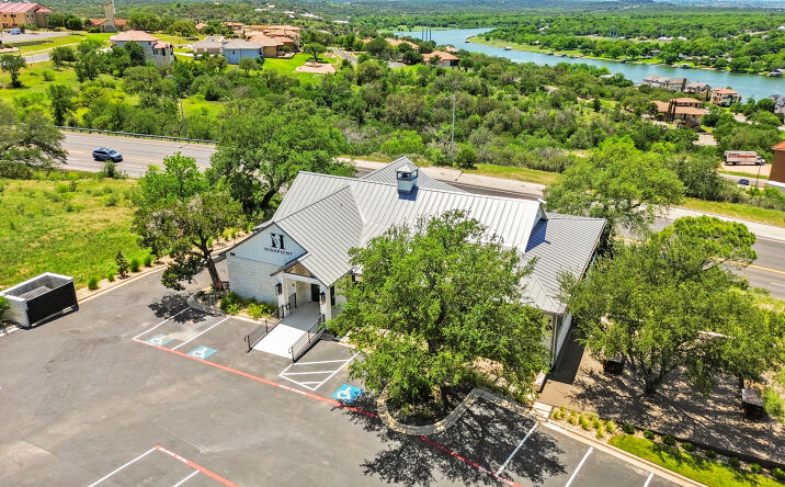 Pictures of Office property located at 602 Steve Hawkins Pkwy, Marble Falls, TX 78654 for sales - image #1