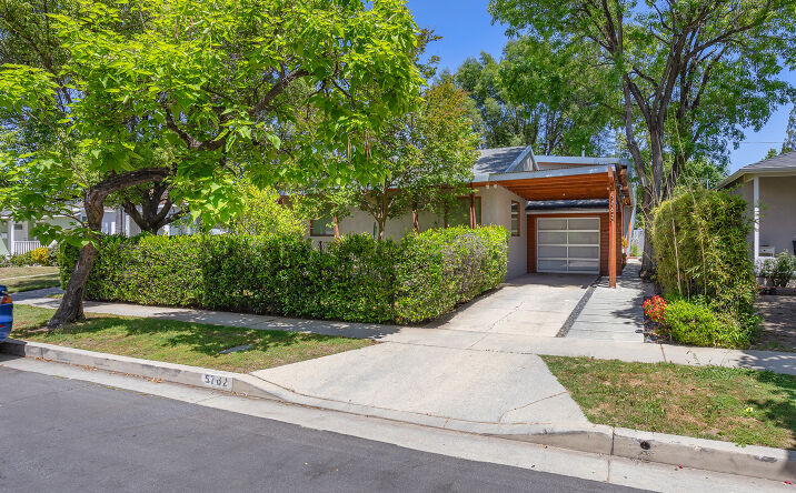 Pictures of Special Purpose property located at 5762 Andasol Ave, Los Angeles, CA 91316 for sales - image #1
