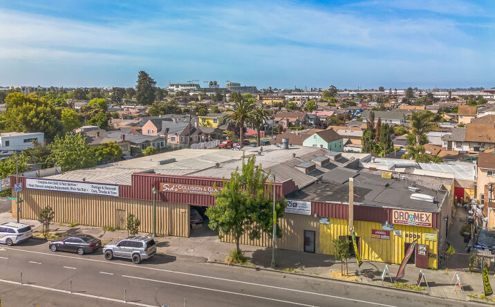 Pictures of Industrial, Retail property located at 6017 International Blvd, Oakland, CA 94621 for sales - image #1