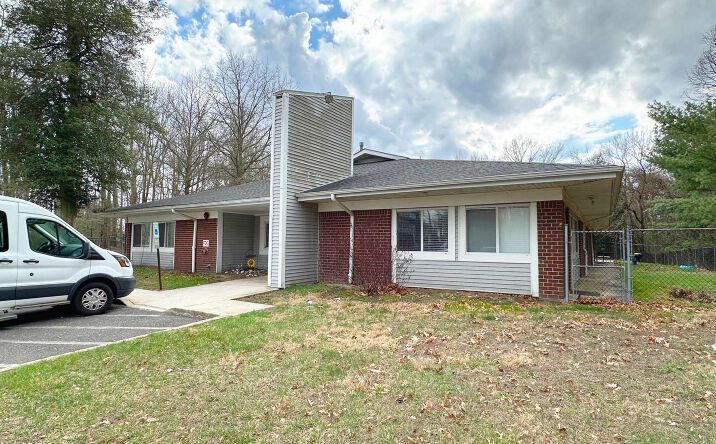 Pictures of Retail property located at 943 Little Gloucester Rd, Clementon, NJ 08021 for sales - image #1