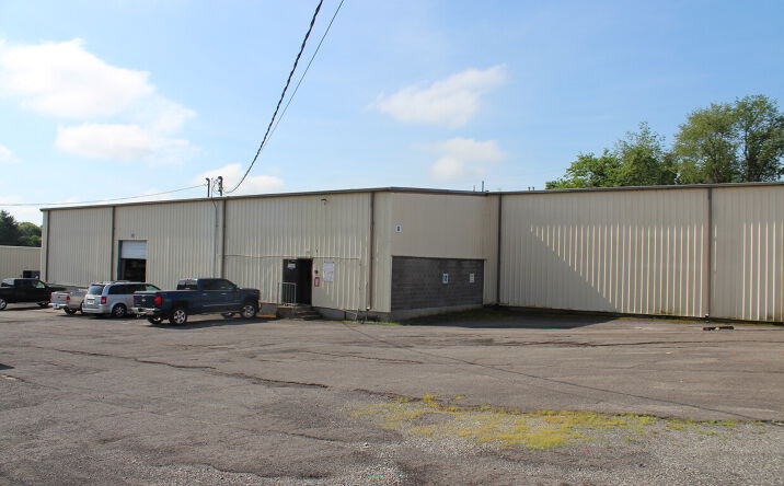 Pictures of Industrial property located at 535 Blythe Ave, Gallatin, TN 37066 for sales - image #1