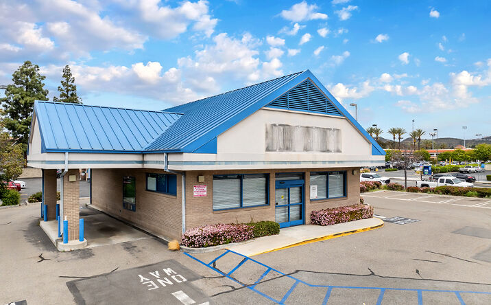 Pictures of Retail property located at 3237 E Chapman Ave, Orange, CA 92869 for sales - image #1