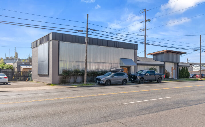 Pictures of Industrial, Retail property located at 1512-1520 Center St, Tacoma, WA 98409 for sales - image #1