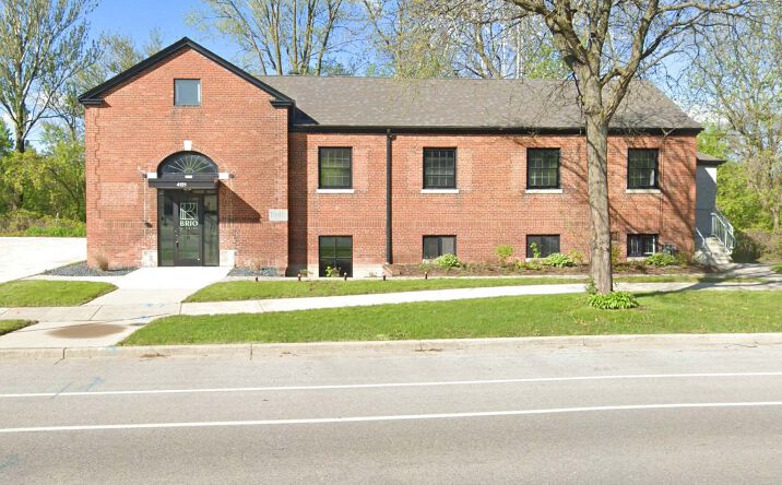 Pictures of Retail, Office property located at 4121 N Wilson Dr, Shorewood, WI 53211 for sales - image #1