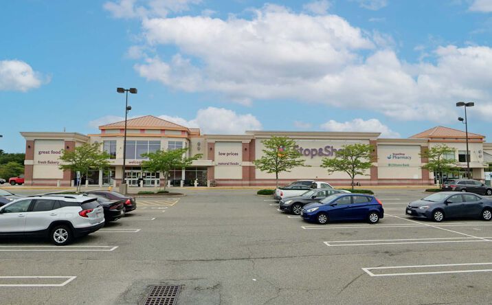 Pictures of Retail property located at 341 Plymouth St, Halifax, MA 02338 for sales - image #1