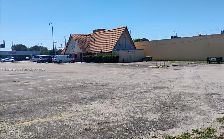 Pictures of Special Purpose property located at 4969 N State Road 7, Tamarac, FL 33319 for sales - image #1