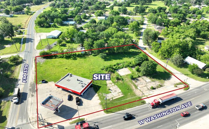 Pictures of Retail property located at 701 W Washington Ave, Navasota, TX 77868 for sales - image #1