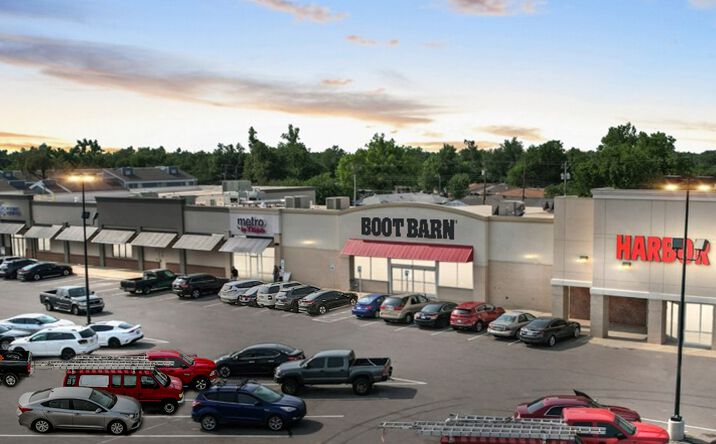Pictures of Retail property located at 4701 South East 15th Street, Oklahoma City, OK 73115 for sales - image #1