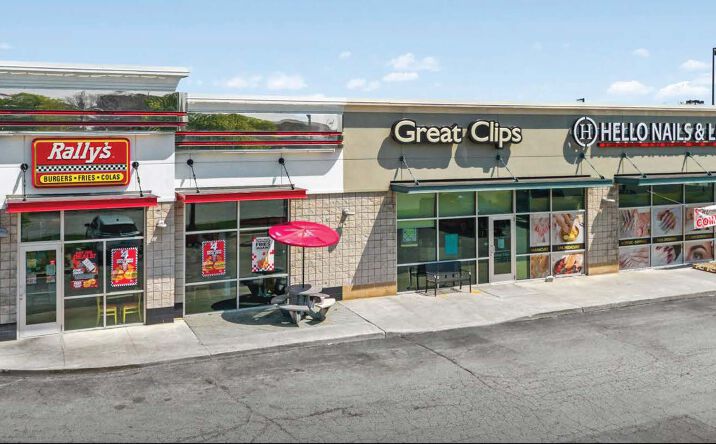 Pictures of Retail property located at 4455 Corunna Rd, Flint, MI 48532 for sales - image #1