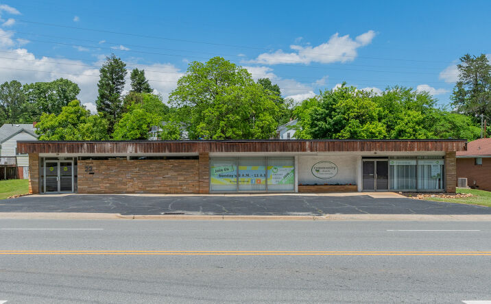 Pictures of Office, Retail property located at 22 S Talbert Blvd, Lexington, NC 27292 for sales - image #1