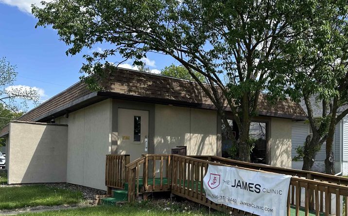 Pictures of Office property located at 934 N 7th Street, Chariton, IA 50049 for sales - image #1