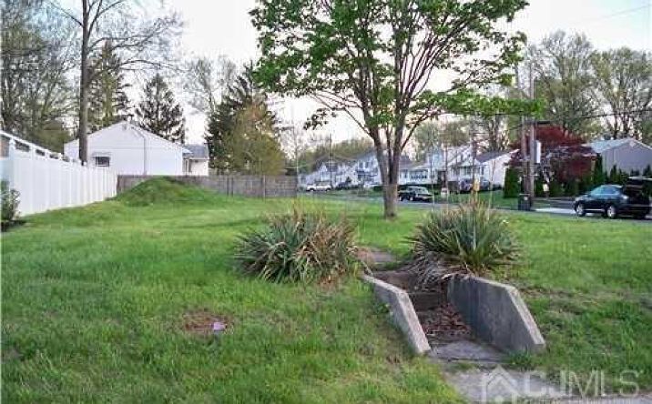 Pictures of Land property located at 713 Inman Avenue, Colonia, NJ 07067 for sales - image #1