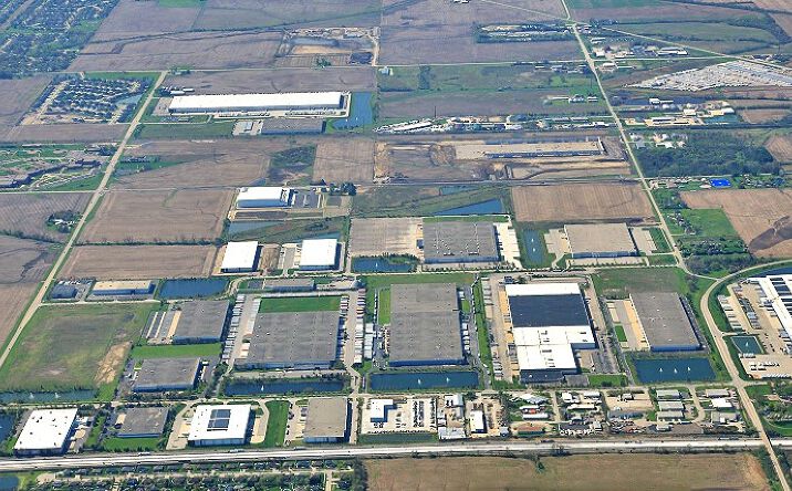 Pictures of Industrial property located at 21533 Cherry Hill Rd, Joliet, IL 60433 for sales - image #1