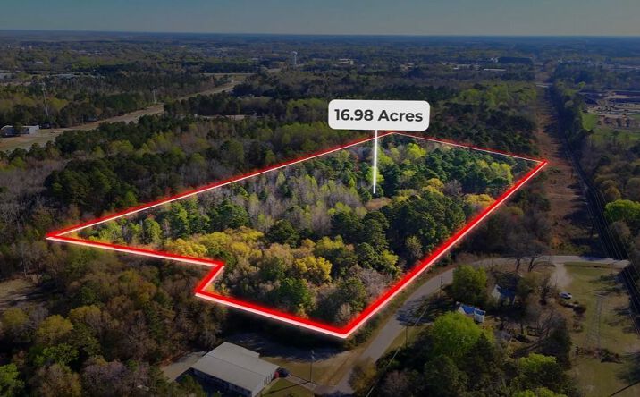Pictures of Land property located at 0 E Jenkins St, Fayetteville, NC 28306 for sales - image #1