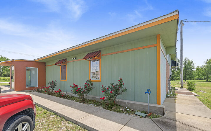 Pictures of Retail property located at 1300 N Main St, Southwest City, MO 64863 for sales - image #1