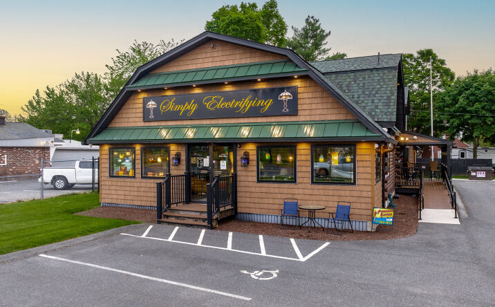 Pictures of Mixed Use, Retail property located at 2511 Boston Road, Wilbraham, MA 01095 for sales - image #1