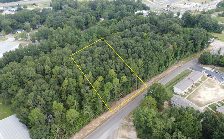 Pictures of Land property located at 01 Country Club Road, Hattiesburg, MS 39401 for sales - image #1