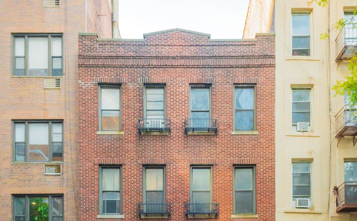Pictures of Multifamily property located at 451 W 43rd St, New York, NY 10036 for sales - image #1